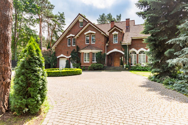 Best Driveway Pavers Near Me  in Wlowbrook, IL